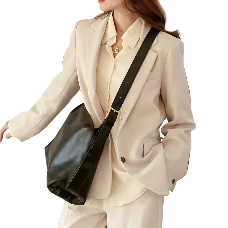 Elara Pillow Boston Bag