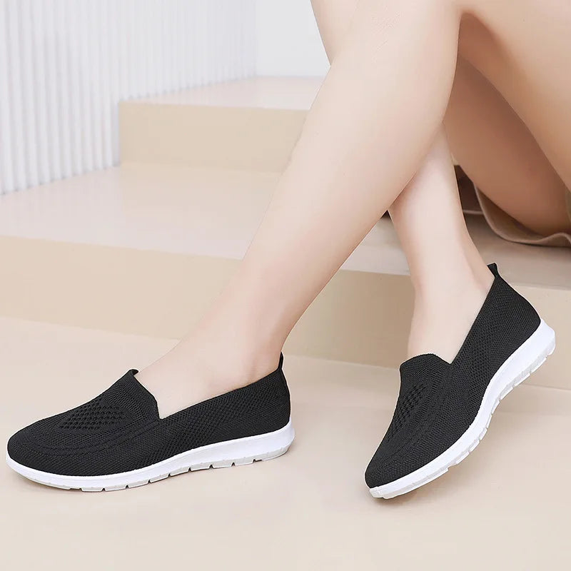 Women’s Casual Slip-On Shoes Breathable Flat Chunky Sole