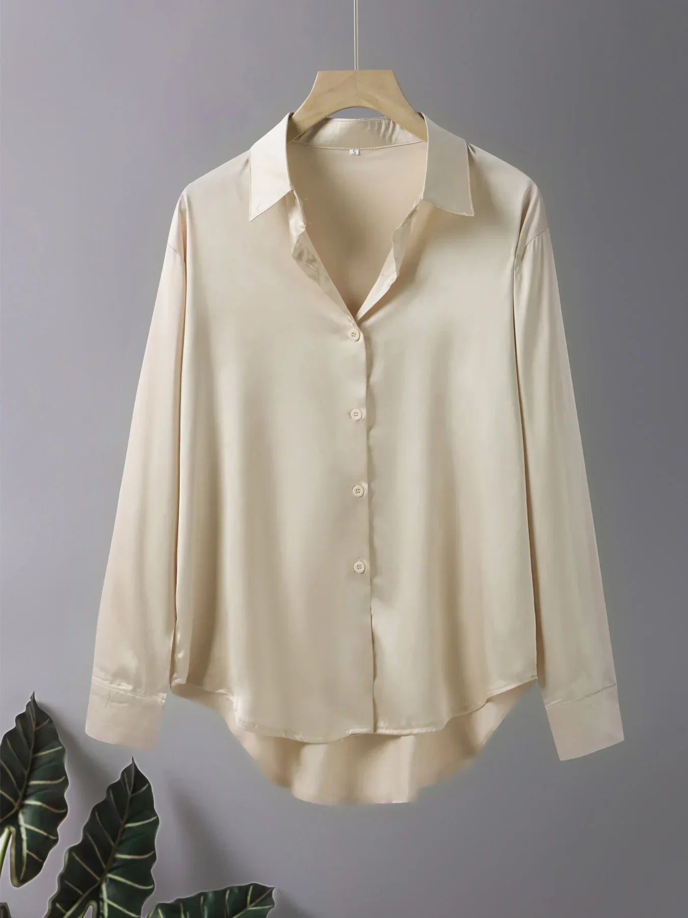 🌟 Chic Silky Long Sleeve Shirt – Work Ready